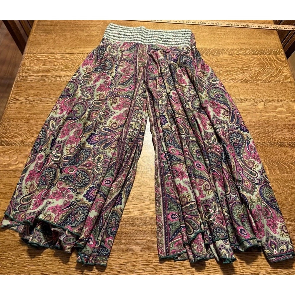Women’s Paisley Palazzo Pants in Pink and Green